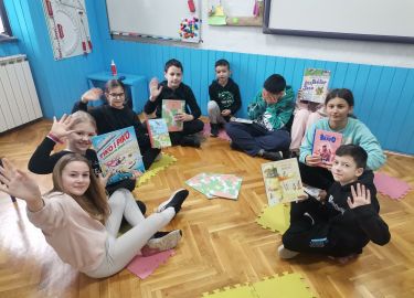 Međunarodni čitateljski projekt Naša mala knjižnica - čitateljski kutak