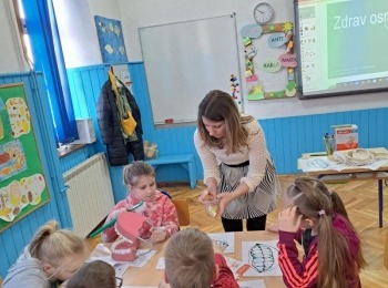 Osnovna škola Karlobag2