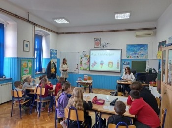 Osnovna škola Karlobag8