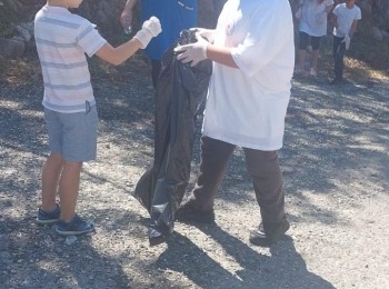 Osnovna škola Karlobag12