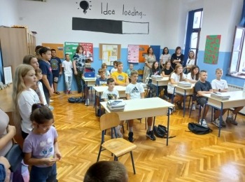 Osnovna škola Karlobag3