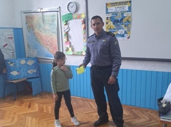 Osnovna škola Karlobag3