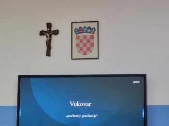 Osnovna škola Karlobag7