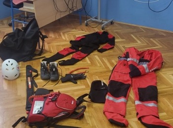 Osnovna škola Karlobag20250521 102207