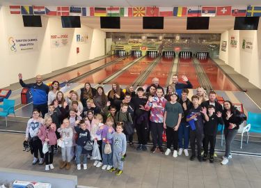 Terenska nastava (Otočac, izvori Gacke) Terenska nastava (Otočac, izvori Gacke)