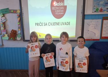 Školski medni dan s hrvatskih pčelinjaka